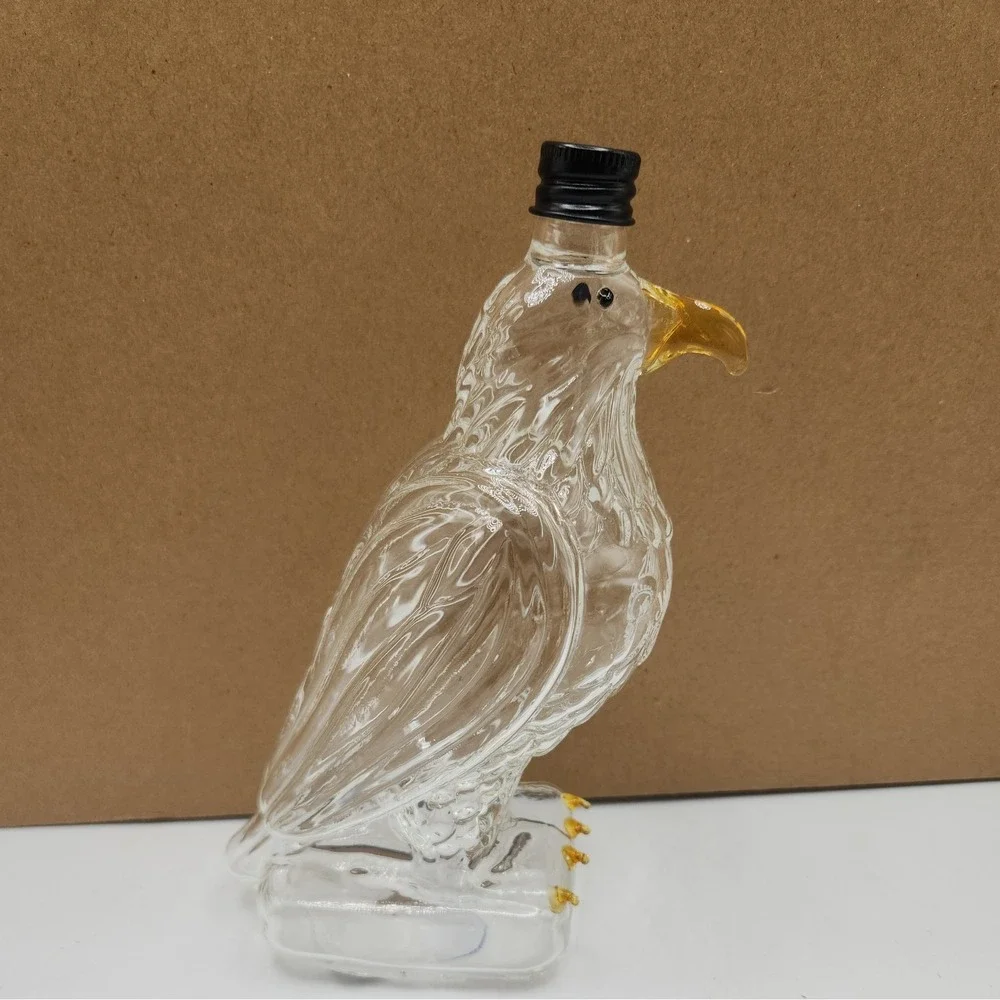 Jack Daniel's Old No. 7 Brand Rare Glass Eagle Decanter Approximately 8 in